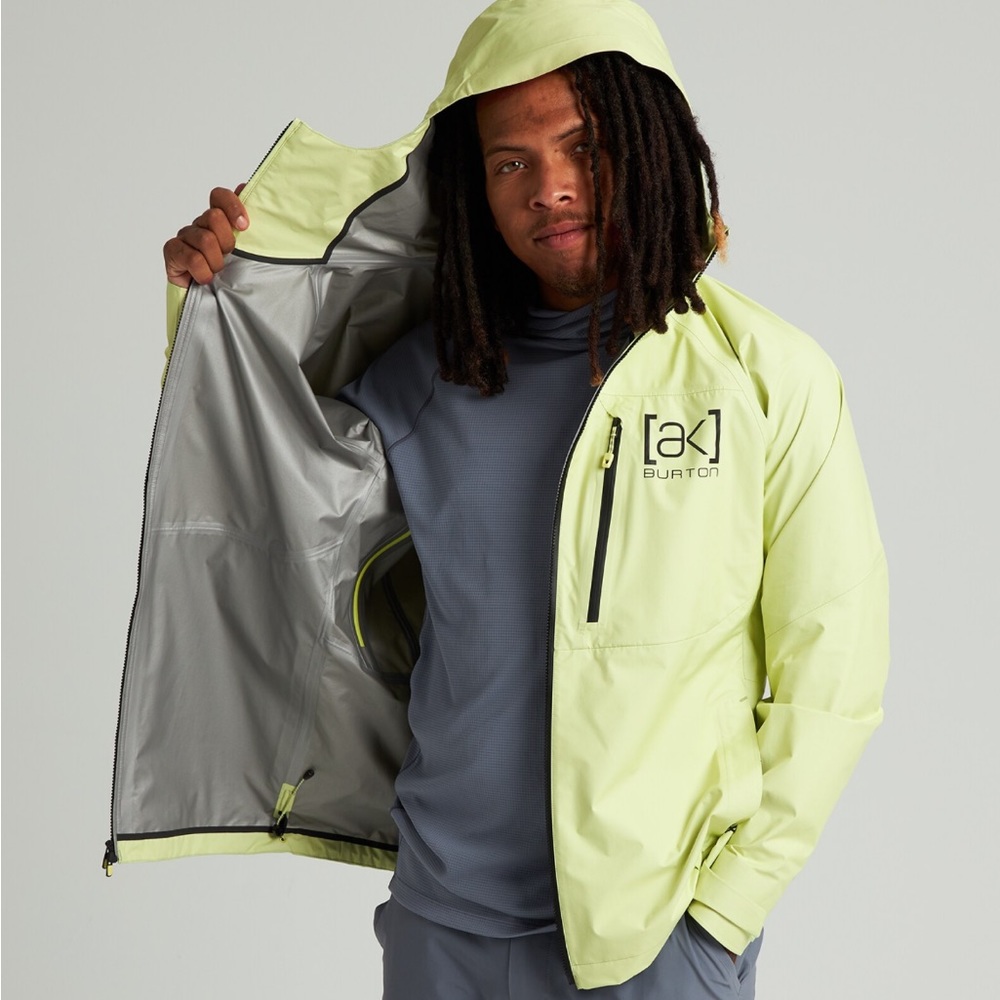 Nearly New Men's Shell Jacket - Size M
